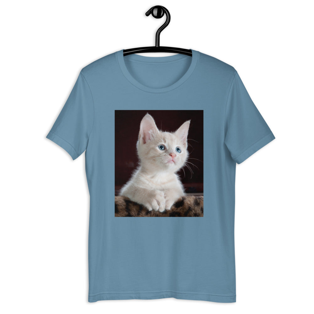 Kitten-looking-up 半袖ユニセックスTシャツ